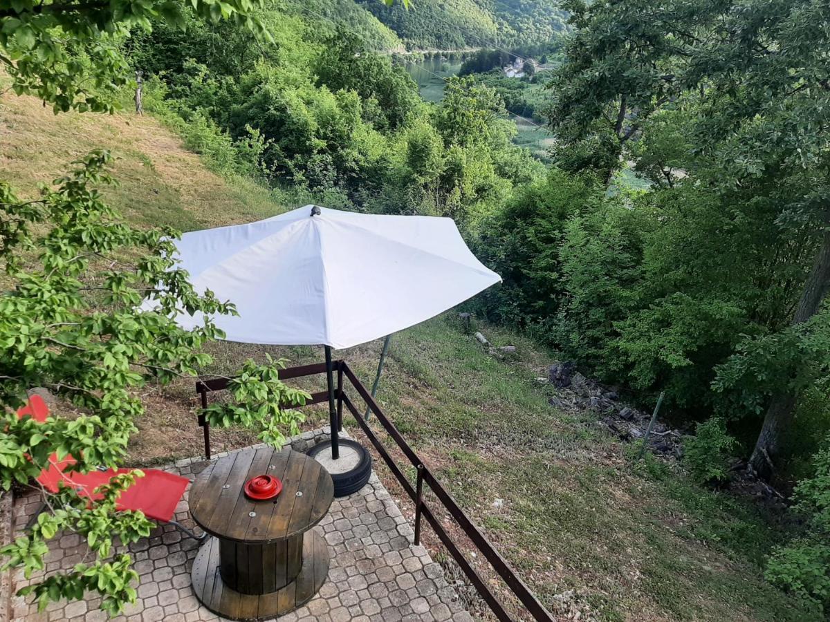 Vila Eva Meduvrsje Luaran gambar