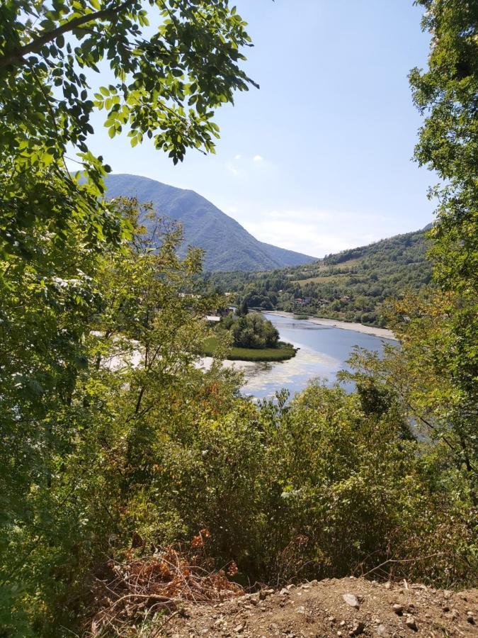 Vila Eva Meduvrsje Luaran gambar